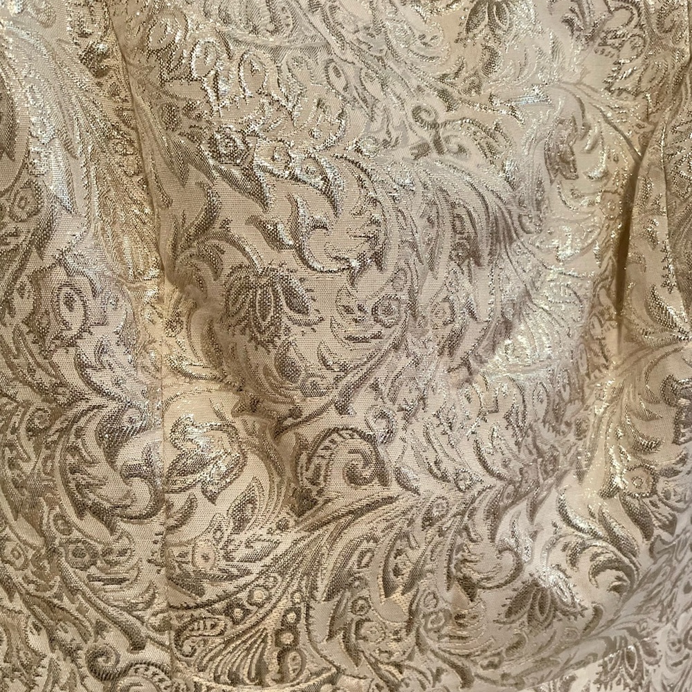 WHBM gold embossed shimmer top - Picture 4 of 4